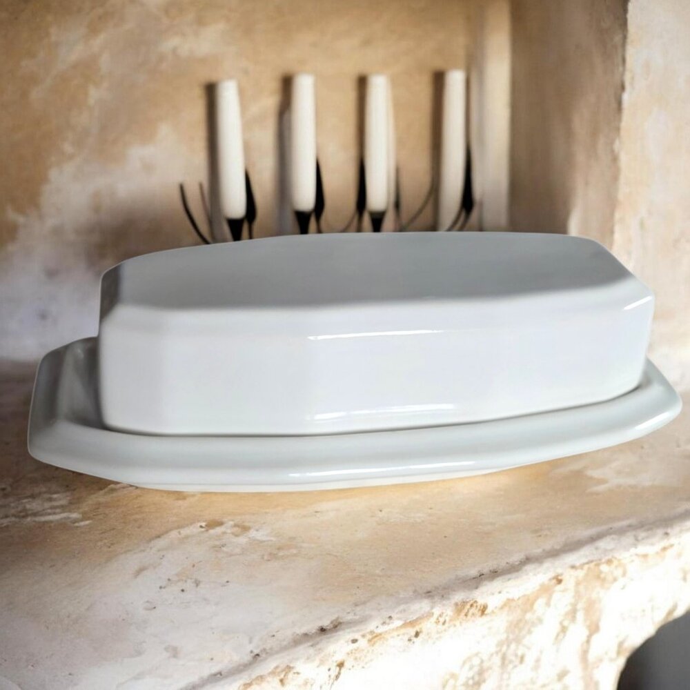 PHALTZGRAFF Covered Butter Dish Stoneware Matrerial